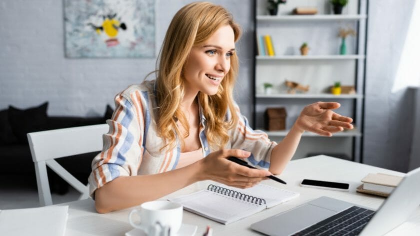 woman networking online dp387321306